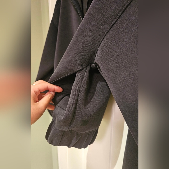 Women's All in Motion Airy Sleek Full Zip Jacket Black Medium - Picture 3 of 7